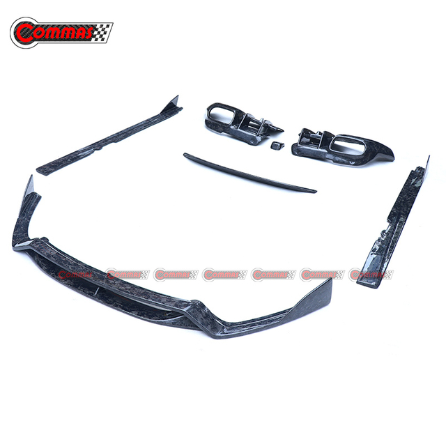 Ferrari F12용 DMC 스타일 바디킷으로 업그레이드