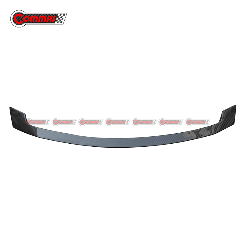 애스턴 마틴 DB11 리어 윙